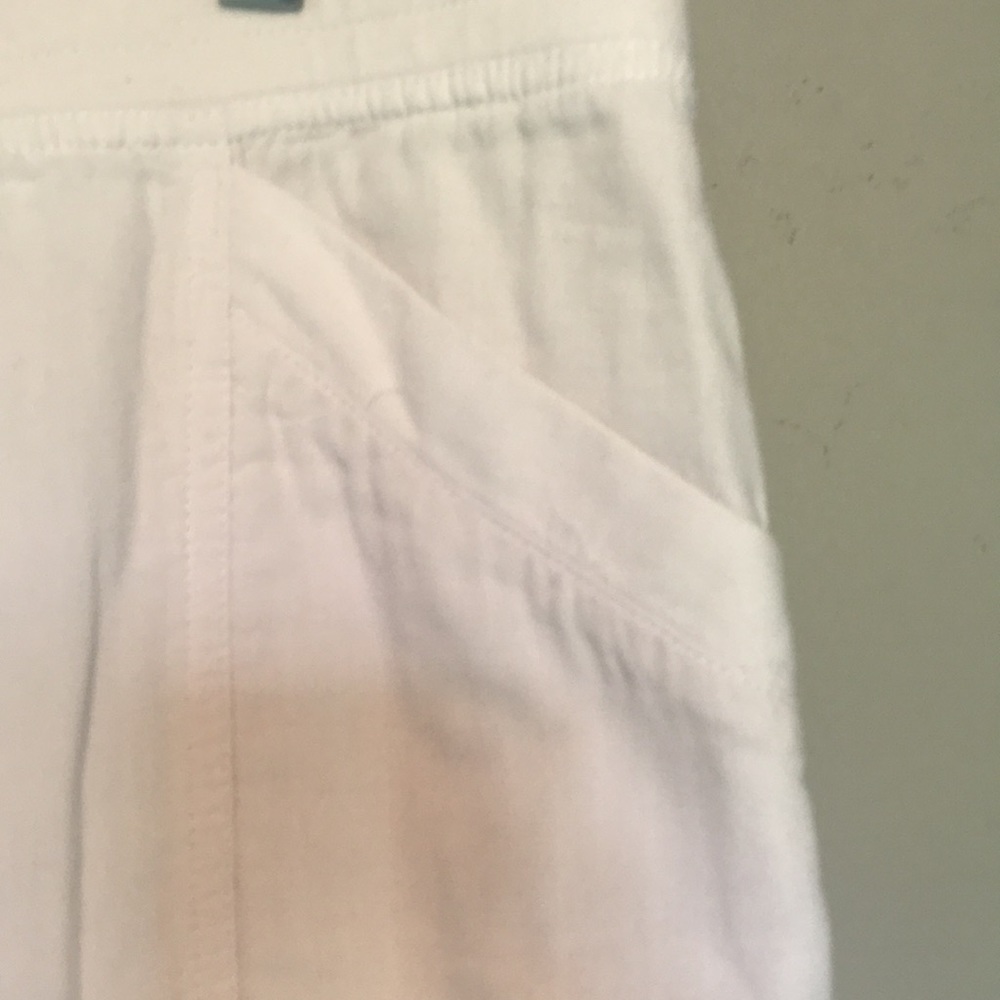 J Jill white cotton cuffed pants - Picture 3 of 8